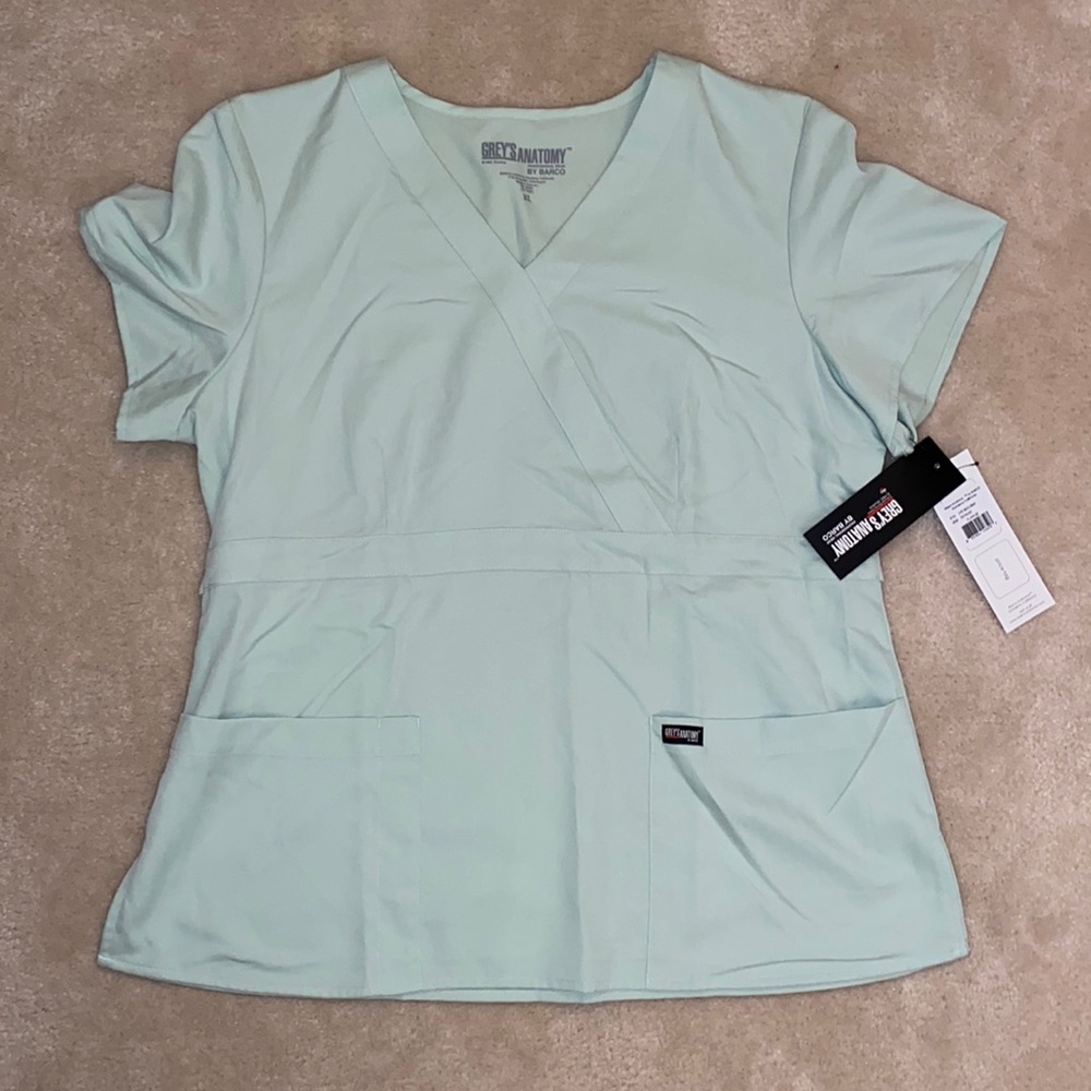 Grey’s Anatomy green scrub top